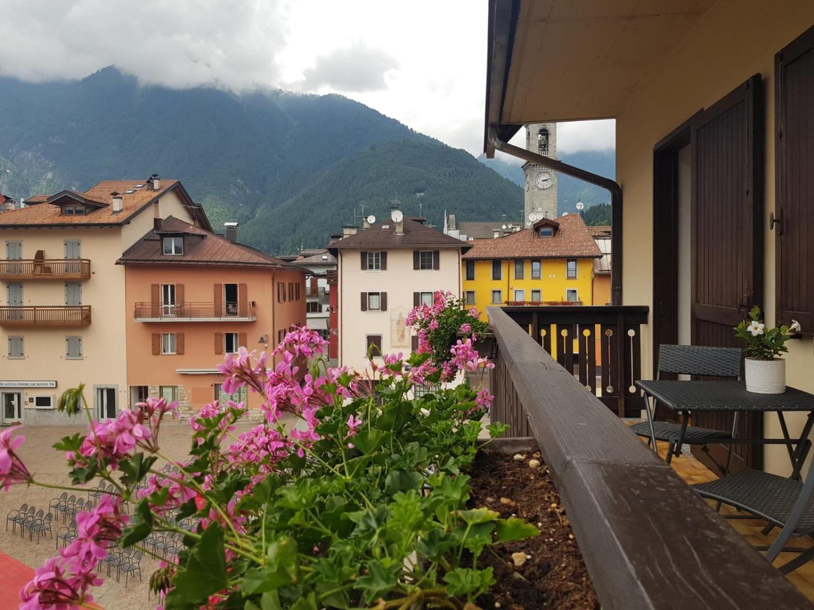 Garni San Lorenzo Pinzolo Exterior foto